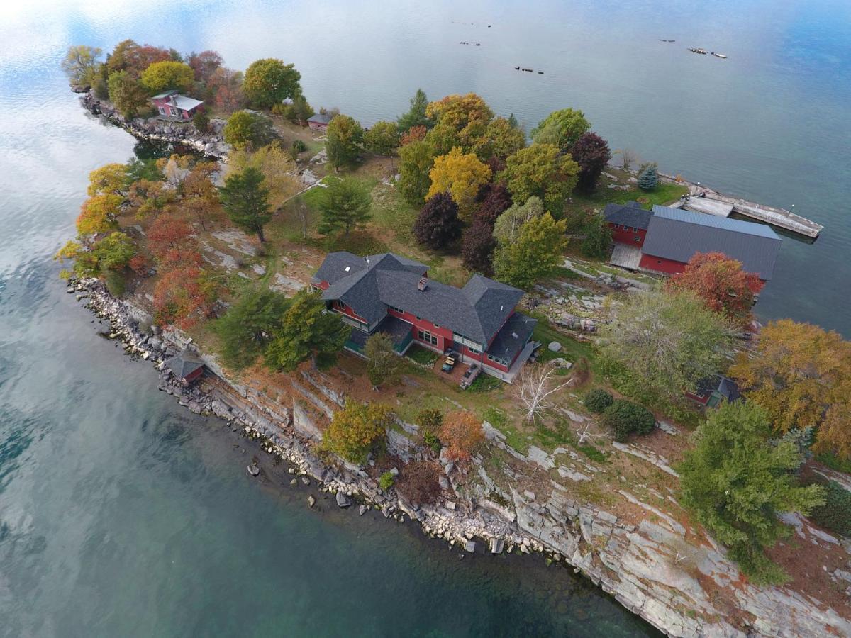 Whiskey River Cottages Formerly Seaway Slips Clayton Eksteriør bilde