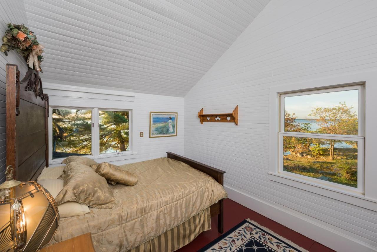 Whiskey River Cottages Formerly Seaway Slips Clayton Eksteriør bilde
