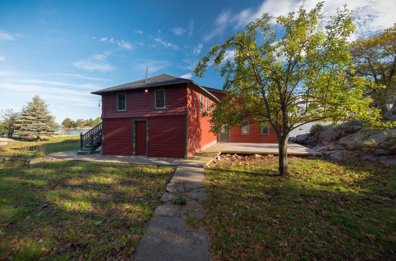 Whiskey River Cottages Formerly Seaway Slips Clayton Eksteriør bilde