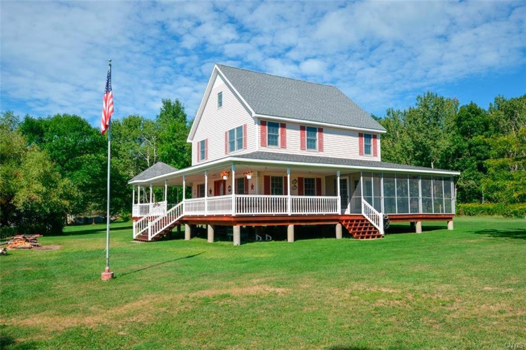 Whiskey River Cottages Formerly Seaway Slips Clayton Eksteriør bilde
