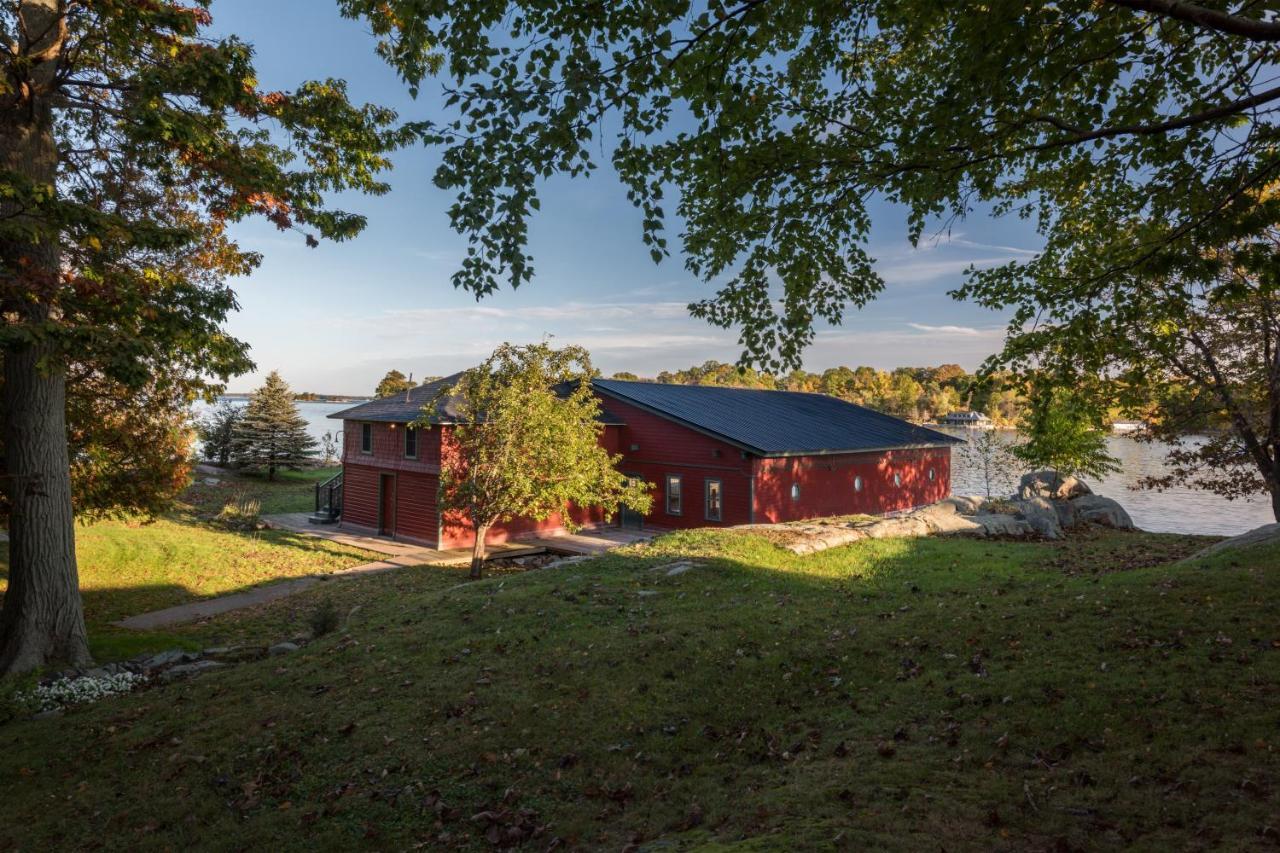 Whiskey River Cottages Formerly Seaway Slips Clayton Eksteriør bilde